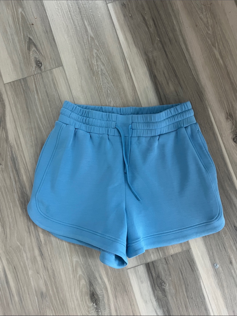 Varley Ollie High Waist Sweat Shorts - Picture 2 of 2